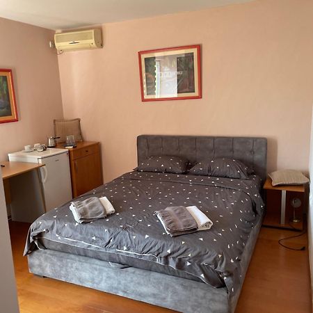 Vila Belilo Sremski Karlovci Zewnętrze zdjęcie
