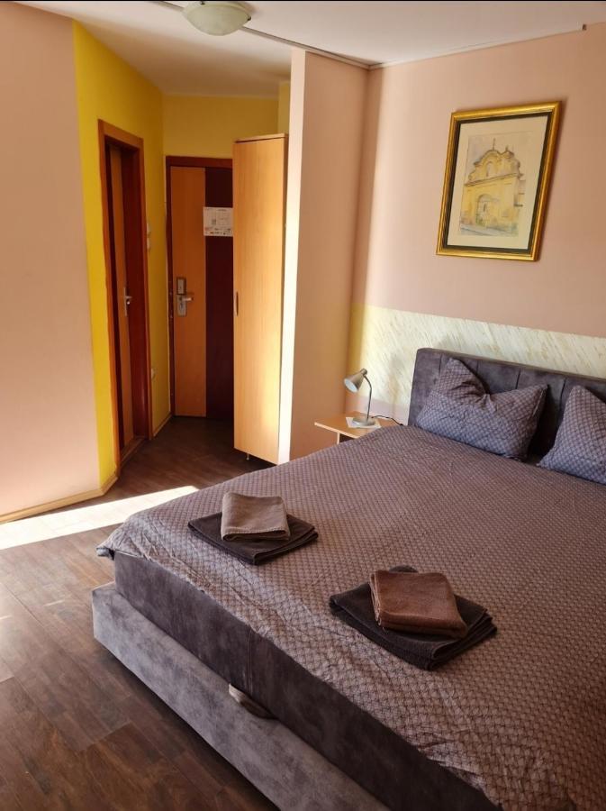 Vila Belilo Sremski Karlovci Zewnętrze zdjęcie