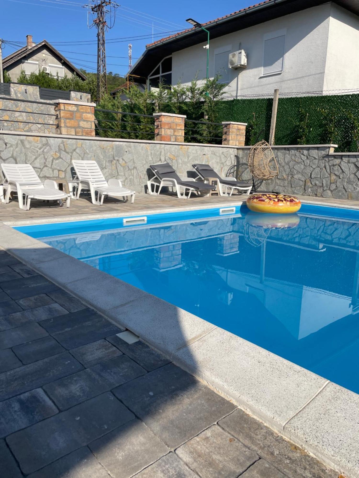 Vila Belilo Sremski Karlovci Zewnętrze zdjęcie