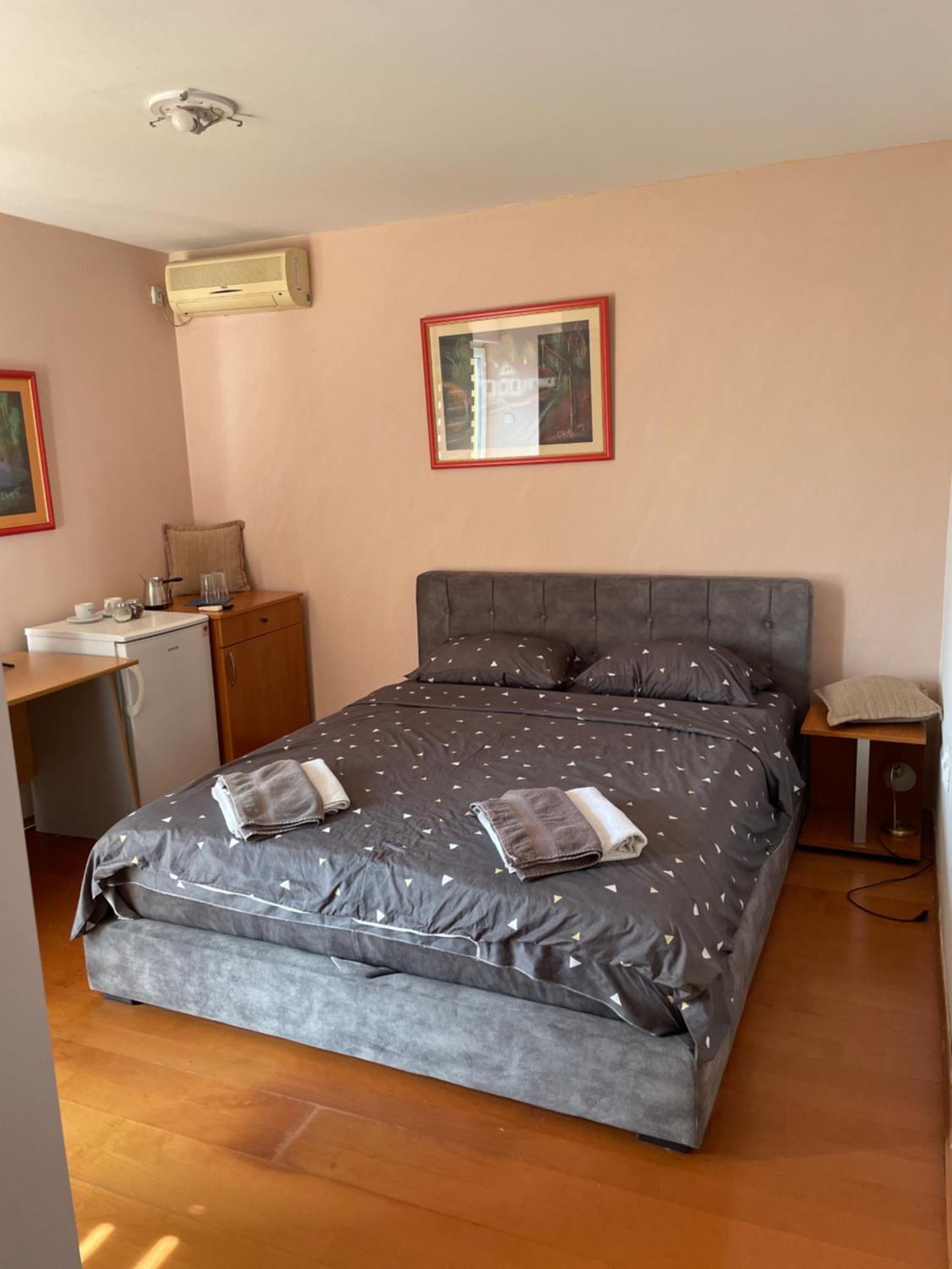 Vila Belilo Sremski Karlovci Zewnętrze zdjęcie